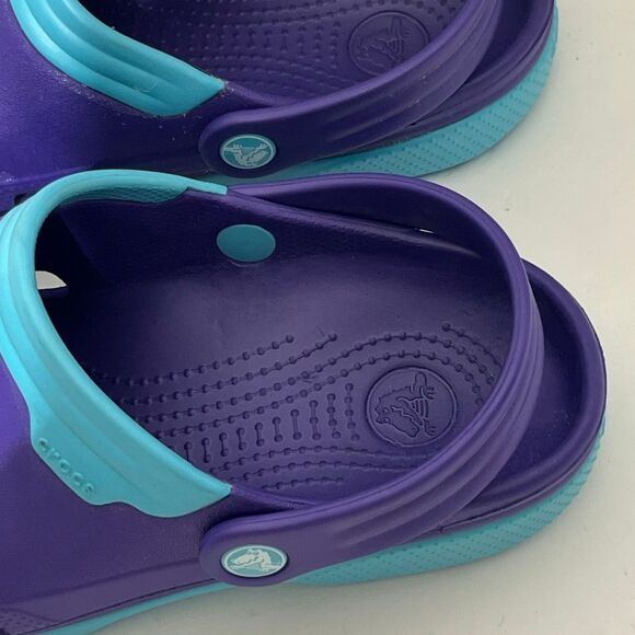 Crocs Unisex Purple Blue Slip On Comfort Crocband Clog Size 5 Mens 7 Womens - Picture 5 of 11